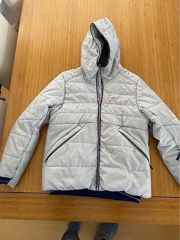 Decathlon Wedze su geçirmez kar montu 10 yaş