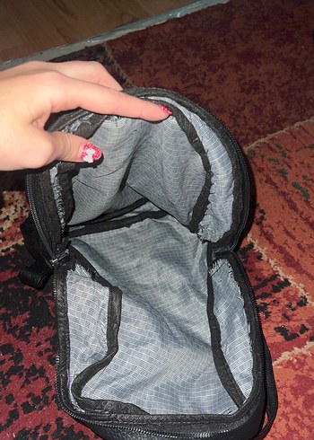 Kilitli Siyah Deri Kadın Sırt Çantası - Görsel 3