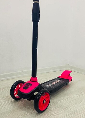 Cvs marka Scooter hiç kullanılmamış sıfır ışıklı 