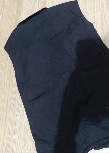 Düğmeli Siyah Kolsuz Keten Gömlek - Görsel 3