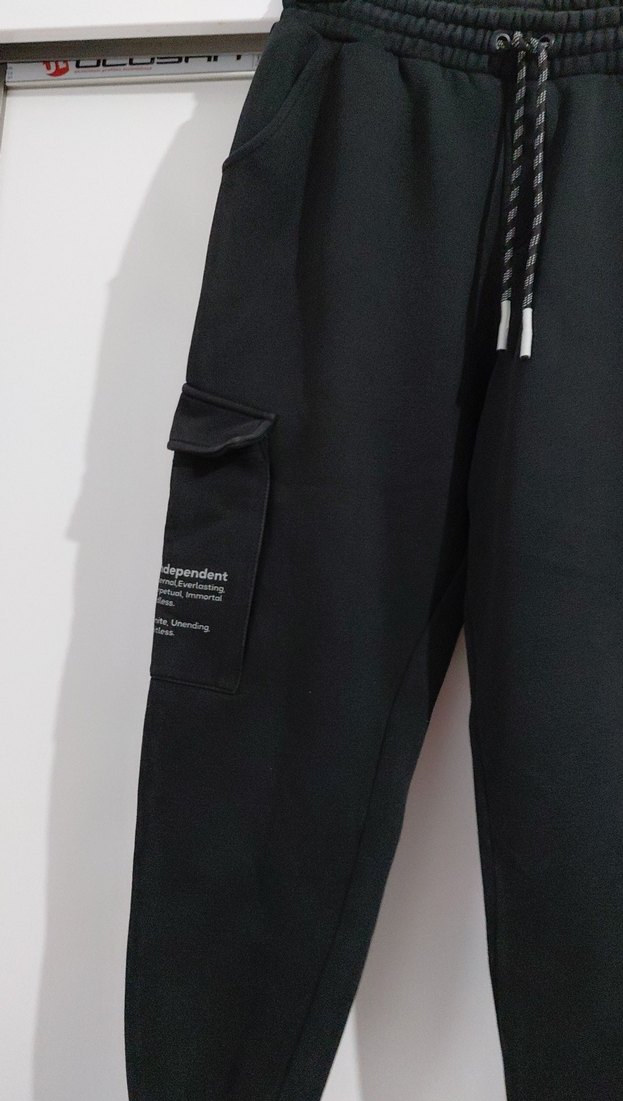 Erkek Siyah Kısa Paça Kemerli Spor Eşofman - Görsel 3