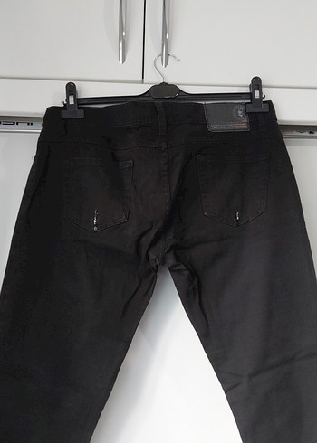 Siyah Kemerli Regular Fit Denim Pantolon - Görsel 3