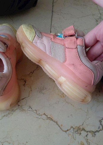 Kız Çocuk Pembe Cırt Cırtlı Spor Ayakkabı - Görsel 4