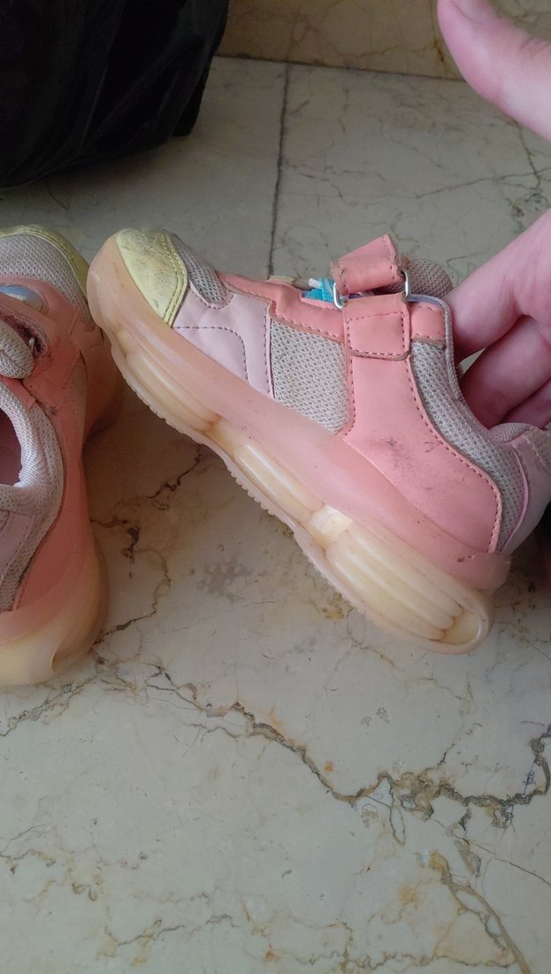 Kız Çocuk Pembe Cırt Cırtlı Spor Ayakkabı - Görsel 4