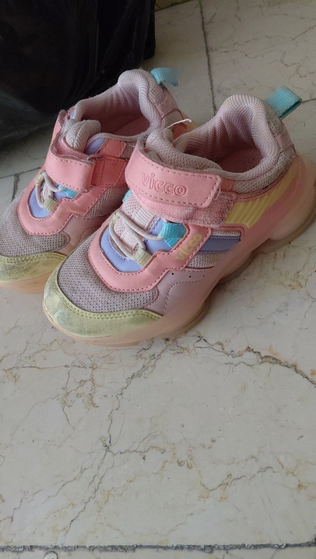 Kız Çocuk Pembe Cırt Cırtlı Spor Ayakkabı - Görsel 2