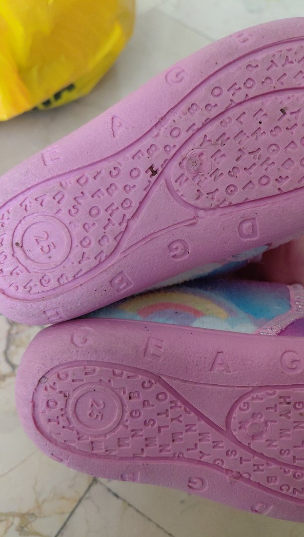 Kız Çocuk Pembe Unicorn Baskılı Sıcak Terlik - Görsel 3