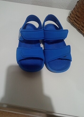 Adidas sandalet ayakkabı 