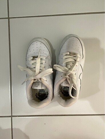 Nike Beyaz çocuk ayakkabısı