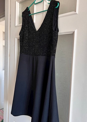 Siyah Drapeli V Yakalı Midi Elbise - Görsel 3