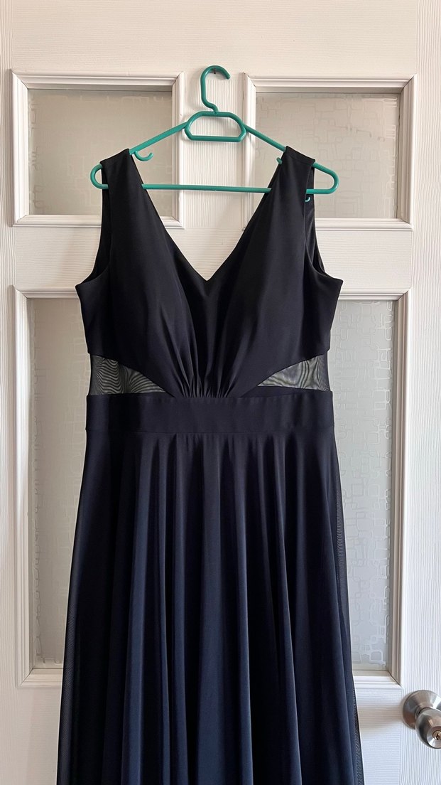 Siyah Uzun Drapeli V Yaka Kadın Abiye Elbise - Görsel 2