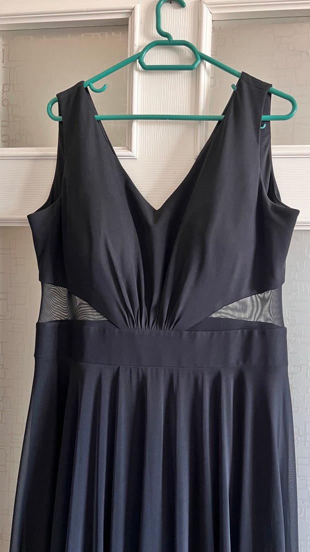 Siyah Uzun Drapeli V Yaka Kadın Abiye Elbise - Görsel 4