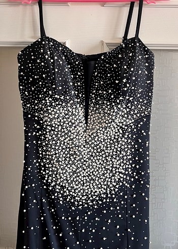 İnce Askılı Siyah Boncuk İşlemeli Uzun Abiye Elbise - Görsel 3