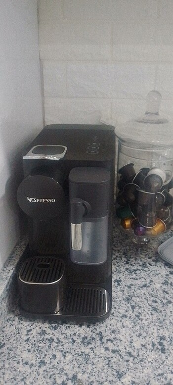 Beden Renk Nespresso kahve makinasi