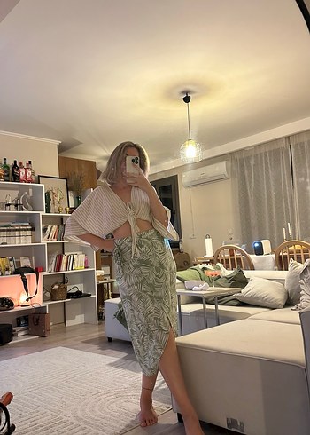 Bohem Tarzı Yeşil Uzun yırtmaçlı Etek - Görsel 3