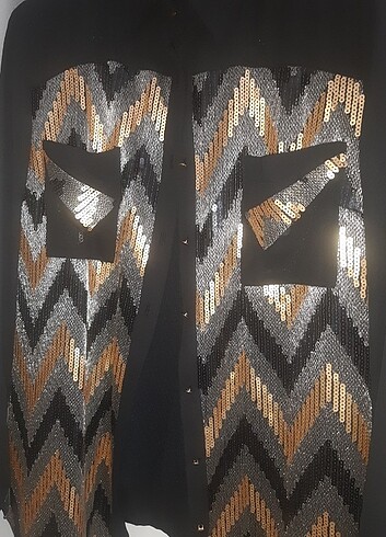 Zara Pul detaylı gömlek 