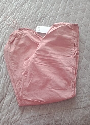 Stradivarius pantolon 