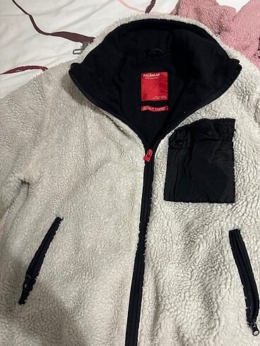 PULL AND BEAR CEKET