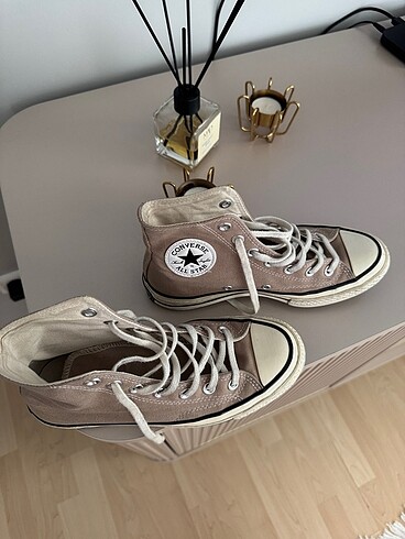 37 Beden converse