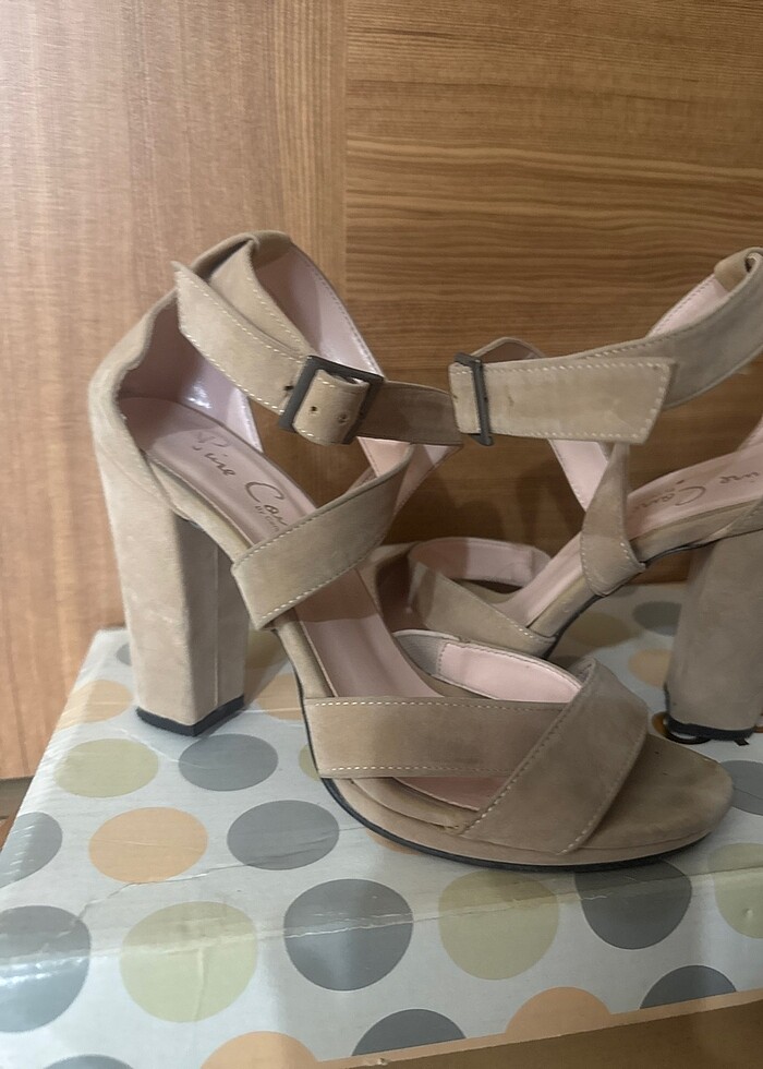 Yazlık topuklu ayakkabı - Görsel 2