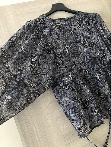 Primark Bluzz