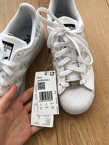 36 Beden beyaz Renk Adidas SuperStar Orijinal Ayakkabı