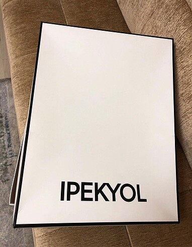 Beden Sıfır ipekyol çanta