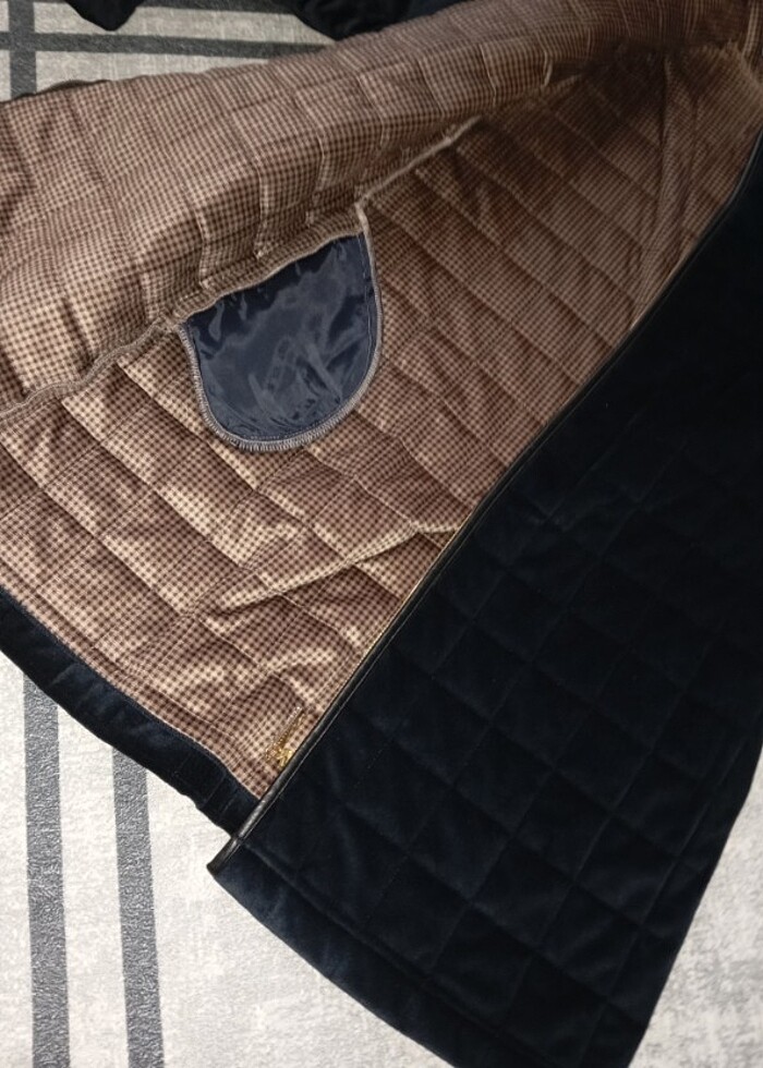 Yepyeni uzun mont eski zara model  - Görsel 3