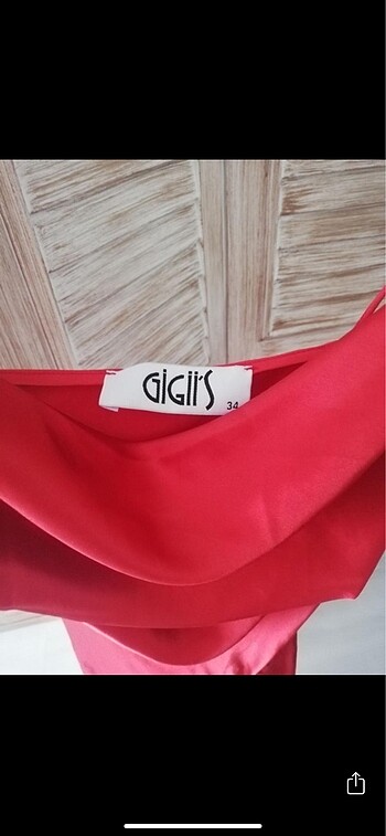 34 Beden kırmızı Renk Gigii?s kırmızı saten elbise