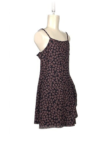 Diğer PreLoved Kısa Tulum %70 İndirimli.