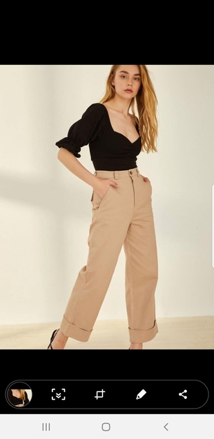 Markasız Ürün Beyyoglu marka bej culotte pantolon
