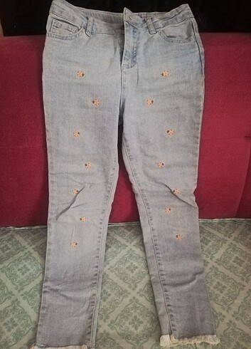 10 Yaş Beden Defacto mavi jeans