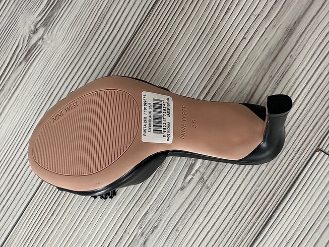 Nine West Nıne west topuklu terlik