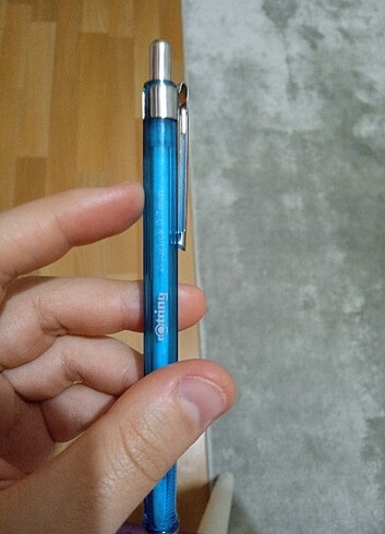  Rotring uçlu kalem 