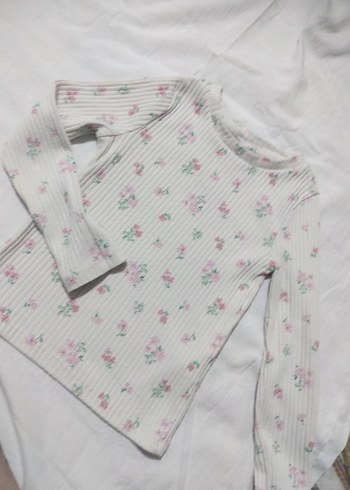 Beyaz Çiçekli Uzun Kollu Kız Bluzu - Görsel 3