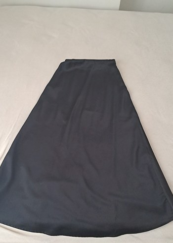 Siyah Midi saten Kadın Etek - Görsel 3