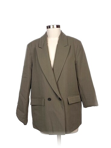 Defacto Blazer %70 İndirimli.