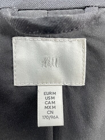 m Beden siyah Renk H&M Blazer %70 İndirimli.