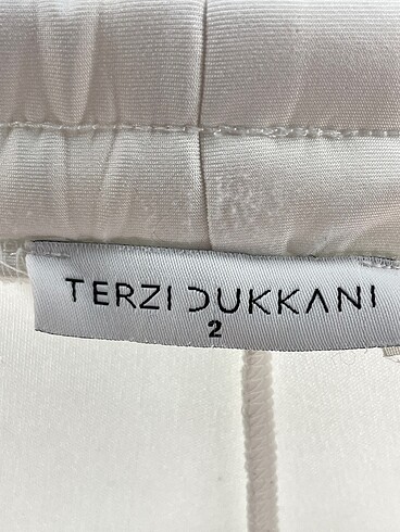 m Beden beyaz Renk Vintage Love Düz Kesim %70 İndirimli.