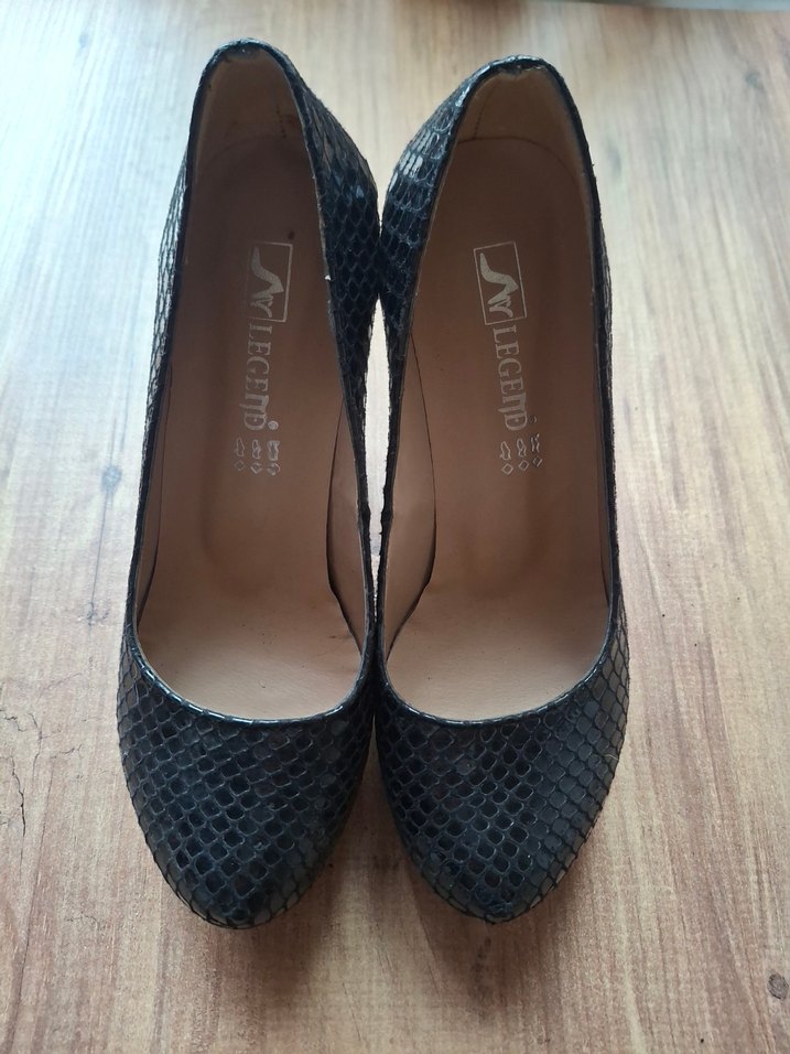 Siyah Yılan Desenli Platform Topuklu Kadın Ayakkabı - Görsel 4