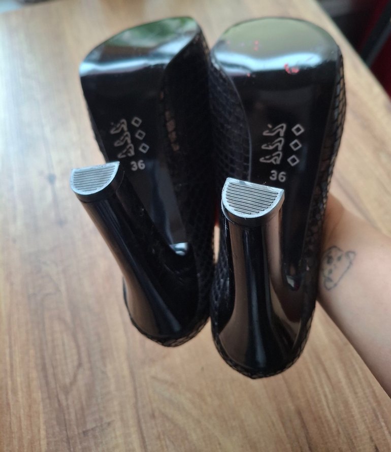 Siyah Yılan Desenli Platform Topuklu Kadın Ayakkabı - Görsel 2