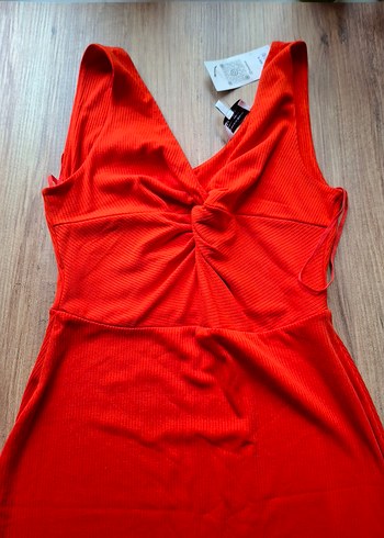 Kırmızı Drapeli V Yaka Uzun Elbise - Görsel 2