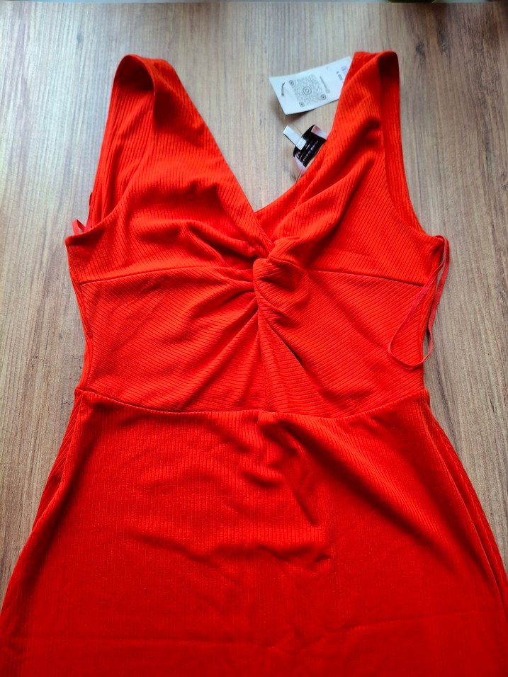 Kırmızı Drapeli V Yaka Uzun Elbise - Görsel 2