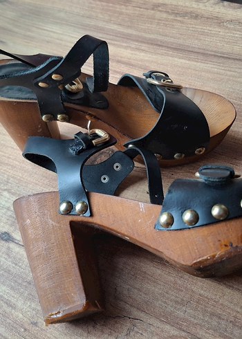 Hotiç siyah zımbalı ayakkabı - Görsel 2