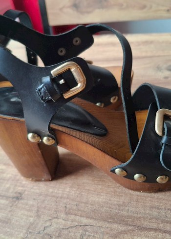 Hotiç siyah zımbalı ayakkabı - Görsel 4