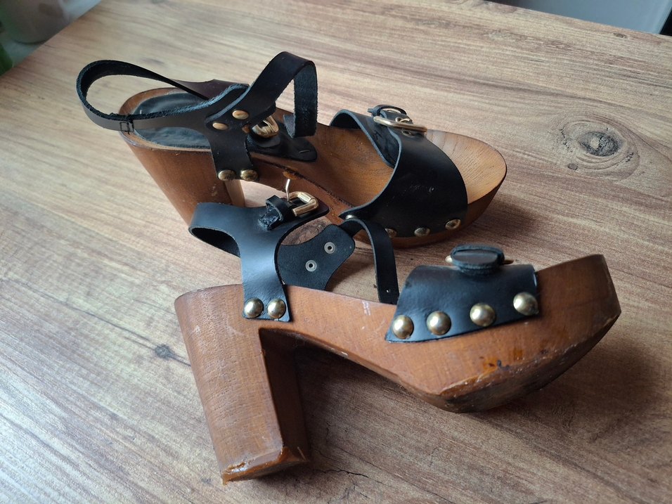 Hotiç siyah zımbalı ayakkabı - Görsel 2