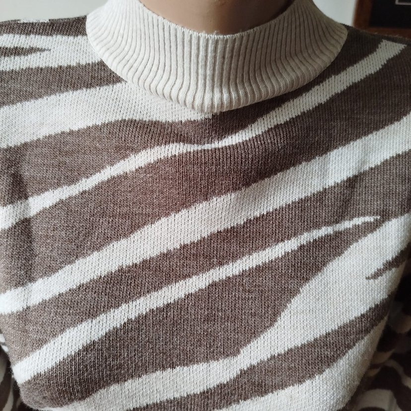 Trendyol Zebra Desenli Kazak - Görsel 5