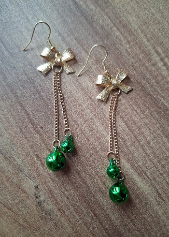 Kurdela detaylı yeşil kırmızı küpe - Görsel 6