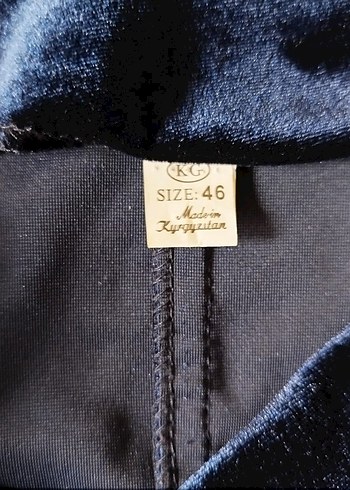 Lacivert degaje yaka bluz - Görsel 5