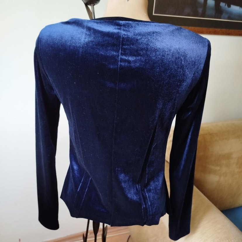 Lacivert degaje yaka bluz - Görsel 3