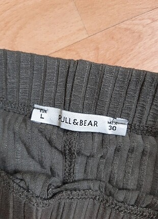 l Beden haki Renk Pull bear likralı alt